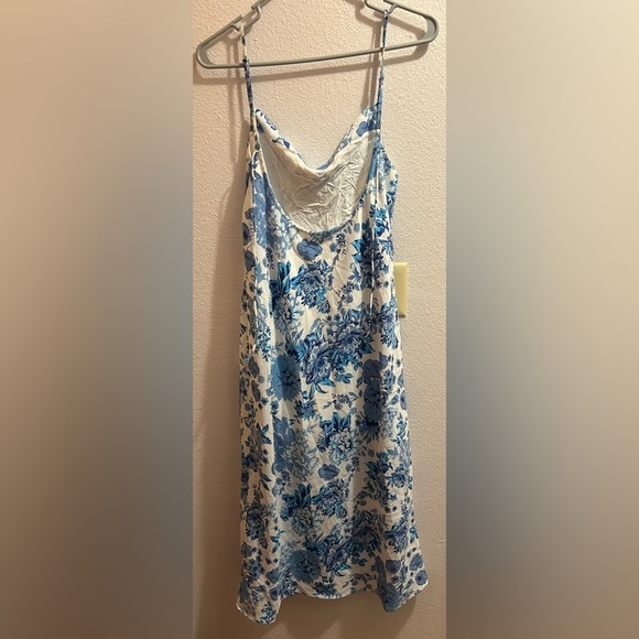 Petal & Pup Yelena Dress in Blue - Picture 6 of 8